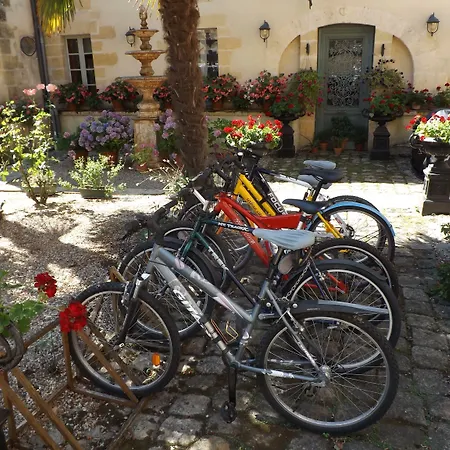 Maison Porte Del Marty Bed and breakfast 3*