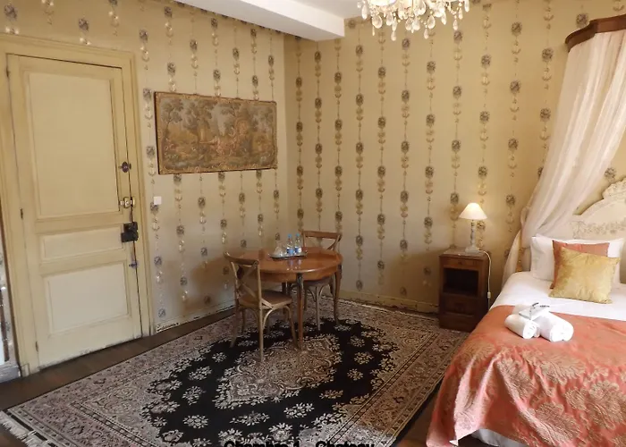 Maison Porte Del Marty Bed and breakfast 3*