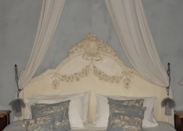 Maison Porte Del Marty Bed and breakfast 3*